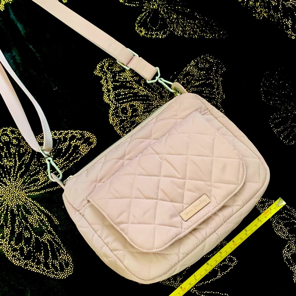 VERA BRADLEY Mini Carson Mauve Quilted Crossbody Shoulder Adjustable Camera Bag - Picture 3 of 16